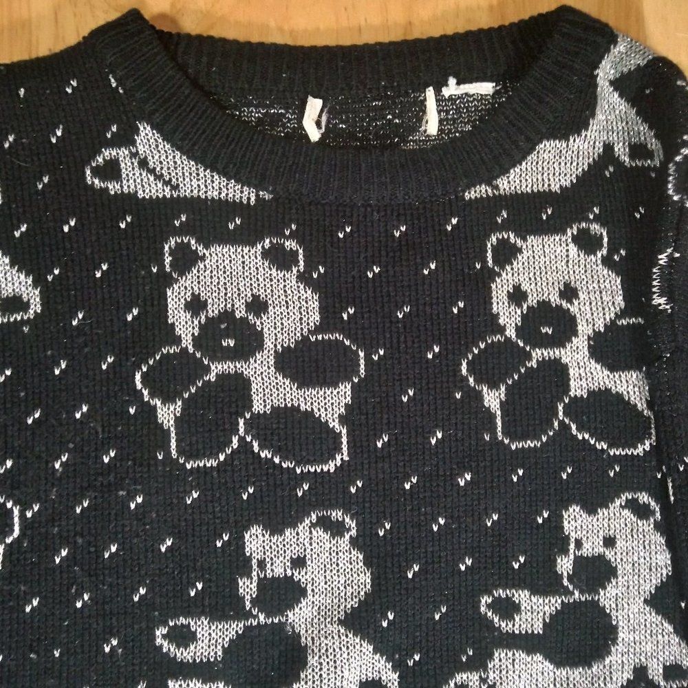Vintage Silver Teddy Bears Pattern Knit Sweater